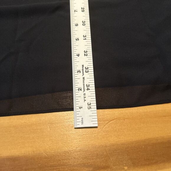 Jessica Howard Chiffon Halter Sheath Dress. 12P. Black. Knee Length. - Picture 7 of 10